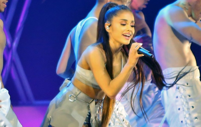 Cine este Ariana Grande, artista la concertul căreia s-a produs explozia de la Manchester Arena