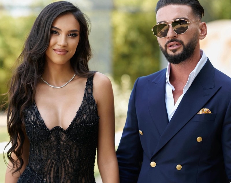 Bolidul de lux pe care Dorian Popa i-l face cadou soției lui, Andreea. „Știu că își dorește, îi place. Ea conduce toate mașinile familiei”