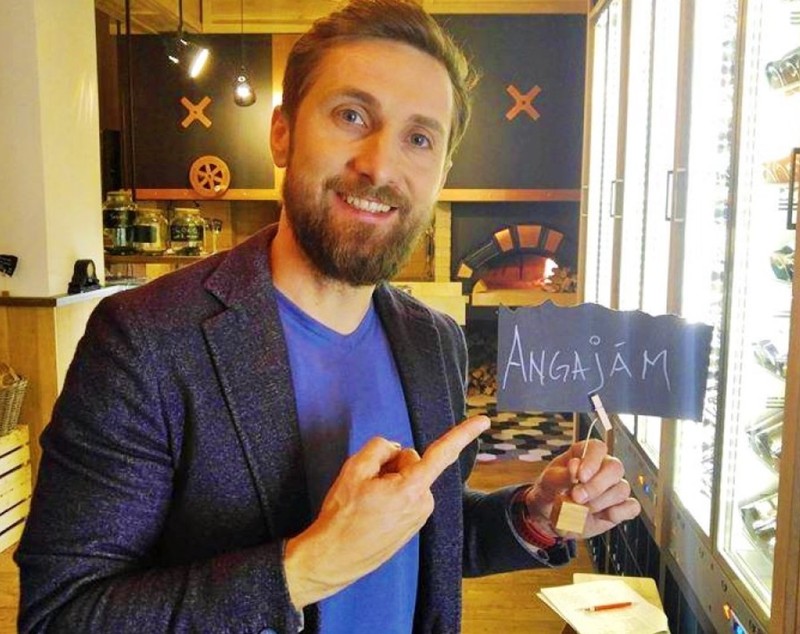 Dani Oțil le răspunde celor care l-au acuzat că prețurile din restaurantul lui sunt prea mari. Pizza costă 62 de lei, iar cartofii prăjiți - 19 lei