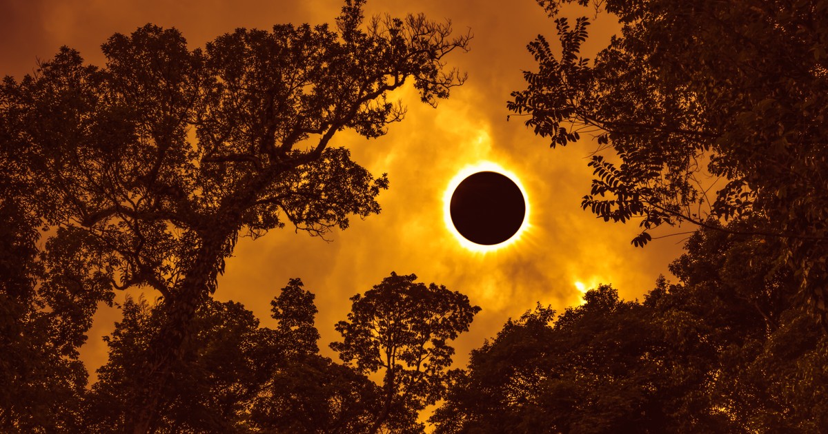 Eclipsa de Soare de pe 21 iunie 2021