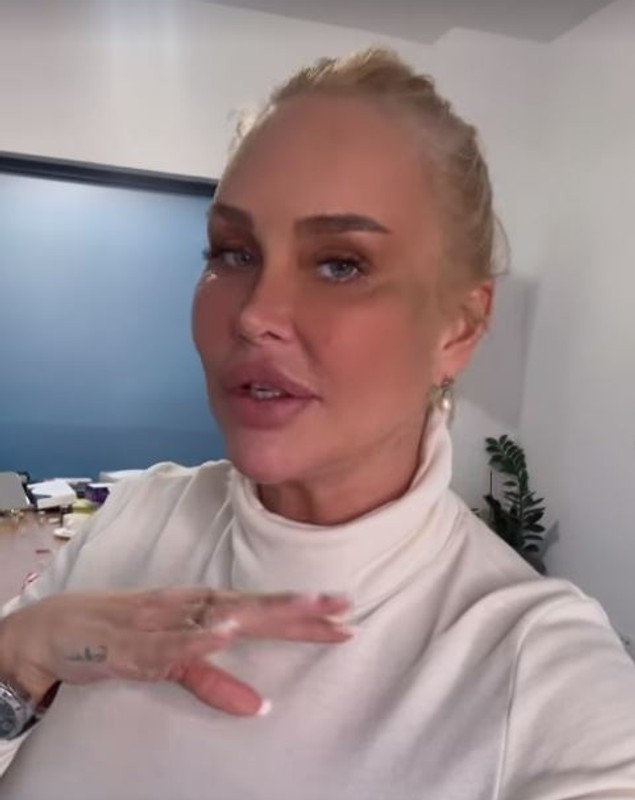 Vica Blochina, patru intervenții estetice într-o săptămână pentru a arăta cu 10 ani mai tânără. Câți bani a scos din buzunar pentru proceduri