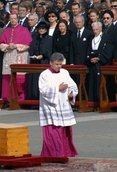 Iranian President Mohammad Khatami (R), Israeli President Moshe Katsav (3rdL) and Syrian President Bashar al-Assad (center top) attend the funeral of Pope John Paul II in St Peter's Square at the Vatican City 08 April 2005. The world looked on Rome as leaders from more than 100 nations and a multitude of mourners gathered for the funeral Friday of Pope John Paul II, one of the most cherished pontiffs in history. AFP PHOTO MOSHE MILNER,Image: 16520709, License: Rights-managed, Restrictions: ISRAEL OUT, Model Release: no