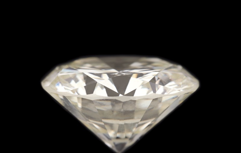Cel mai mare diamant din România, scos la vânzare. Licitație de milioane de euro