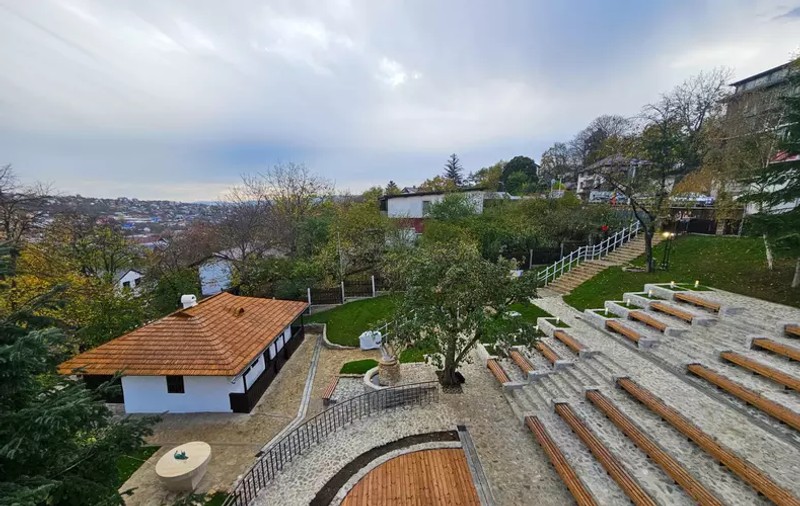 Ministrul culturii trimite Corpul de Control să verifice modul în care a fost restaurată Bojdeuca lui Ion Creangă