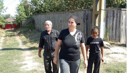 Mama și bunicul lui Octavian Florin