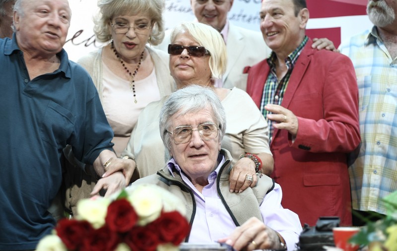 Cântărețul Cornel Constantiniu are succes și la 69 de ani! Ce a reușit să facă, după ani de chin | FOTO