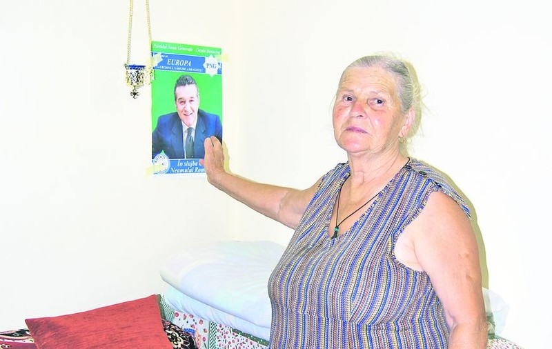 Chetă de la sinistraţi: Bătrânii din Vadu Roşca vor să-l ajute cu bani pe Gigi Becali
