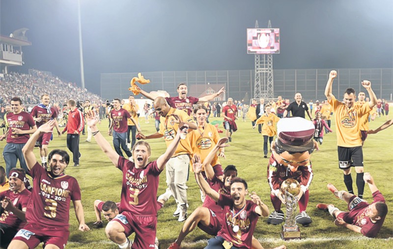Deşi a câştigat campionatul cu CFR Cluj, antrenorul Ioan Andone nu e mulţumit de valoarea elevilor săi | EXCLUSIV