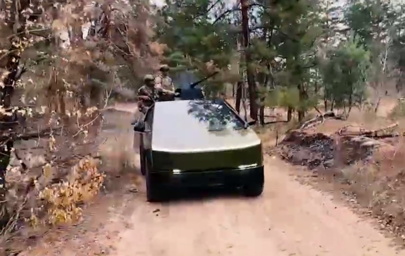 Ramzan Kadîrov se laudă că a trimis pe front două vehicule americane Tesla Cybertruck: „Dezactivarea de la distanță nu ne-a afectat”