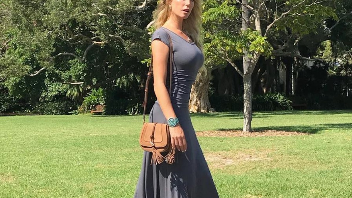 Modelul australian Annalise Braakensiek a fost găsită moartă în apartamentul ei