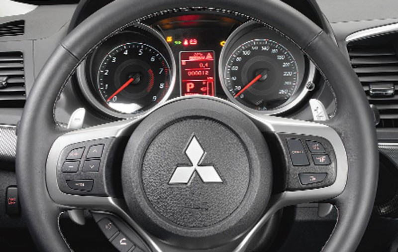 Lancer Ralliart, artistul cu 240 cai-putere