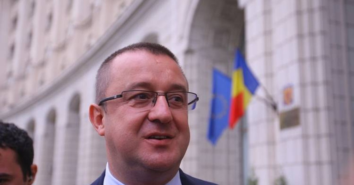 Sorin Blejnar a fost trimis în judecată de procurorii DNA