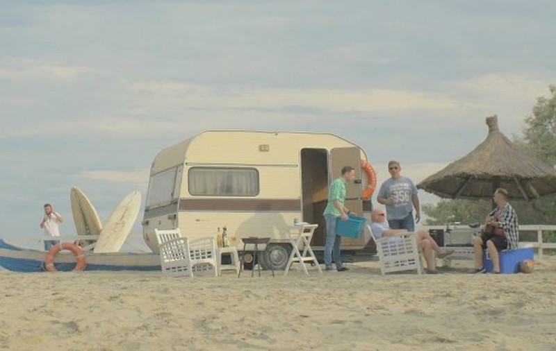 Videoclip la rulotă! Cum a economisit Bodo mii de euro din bugetul Proconsul
