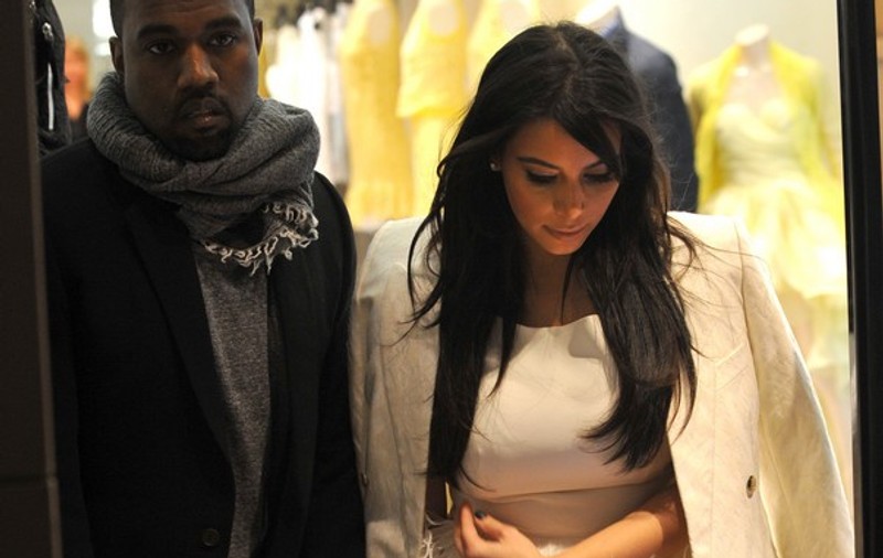 A ÎNTORS TOATE CAPETELE, însă IMPRESIA FĂCUTĂ a fost DEZASTRUOASĂ! Iată cum S-A REMARCAT Kim Kardashian în Paris! FOTO
