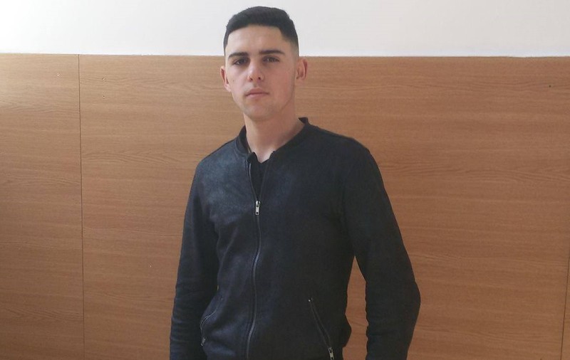 Un elev din Buzău și-a înjunghiat cu sânge rece amicul de pahar. Victima este la Terapie Intensivă în stare gravă