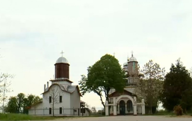 Preot înregistrat când îi face avansuri unei fete de 14 ani, la spovedanie: „Bine, tu ești copil, dar… na”