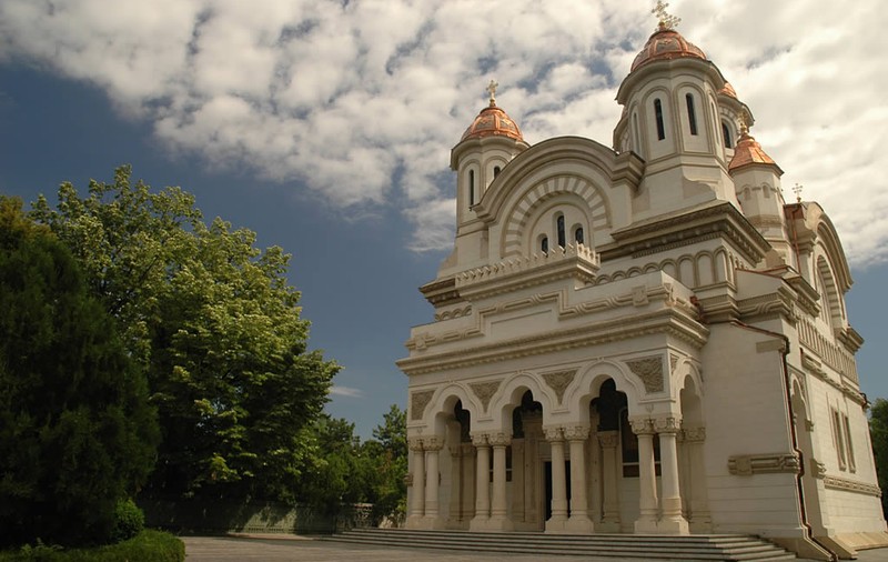 Pelerinaj la moaștele Sfântului Andrei, la Galați. Jandarmii precizează că doar credincioșii cu domiciliul în localitate pot participa