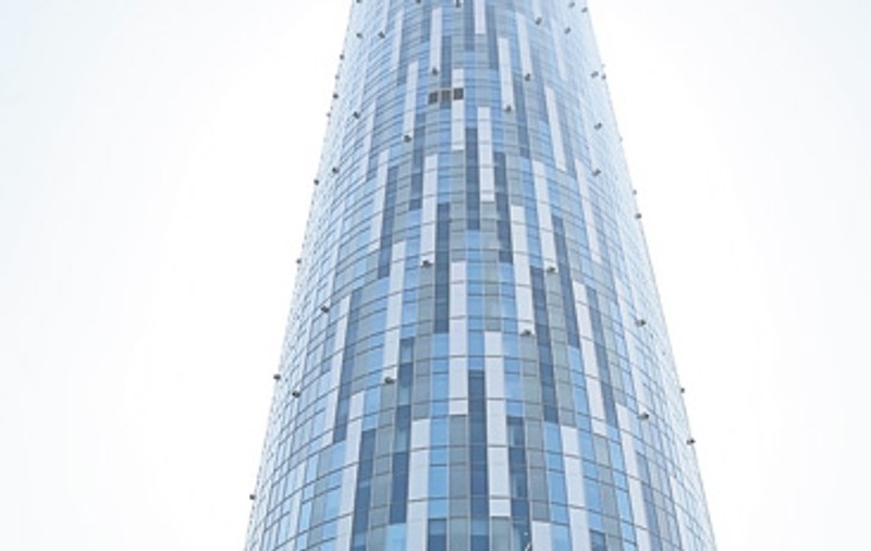 Vino să vezi Bucureştiul de la 125 m! Începând de azi, cea mai înaltă clădire din România poate fi vizitată | FOTO