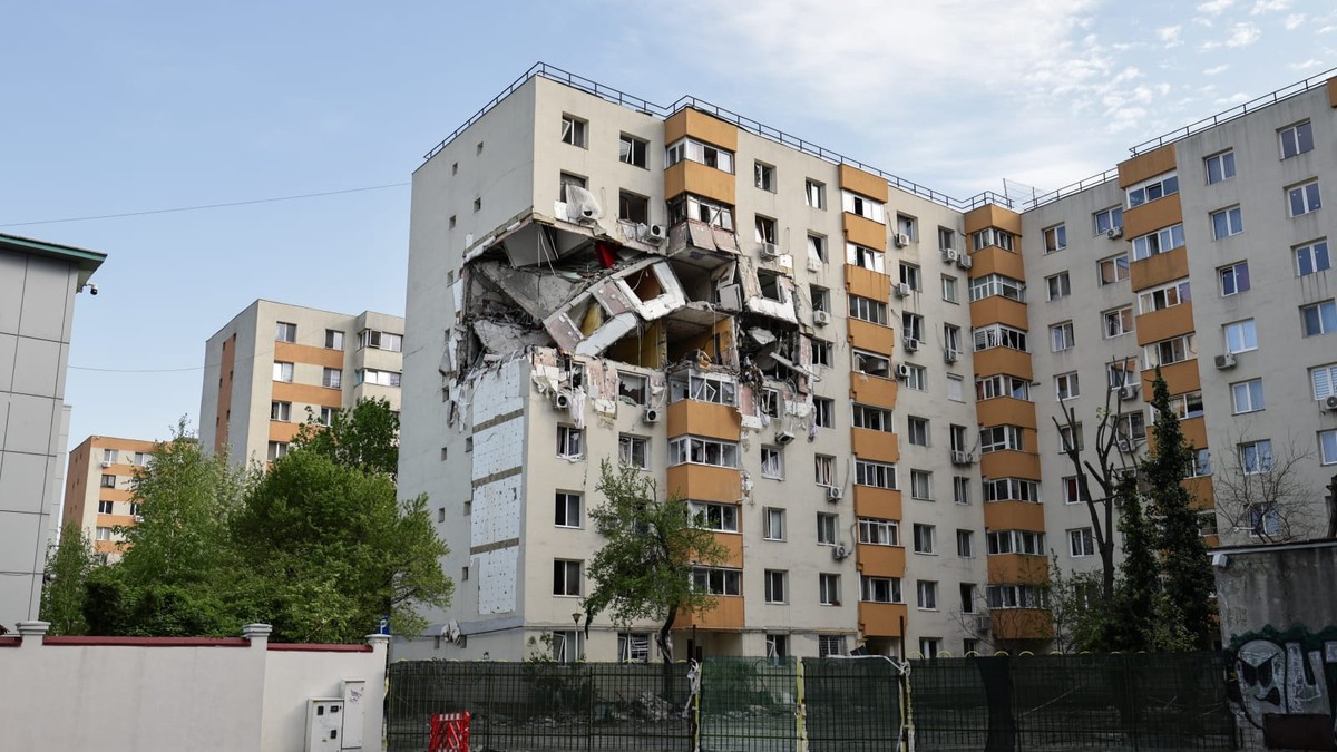 Blocul din Rahova afectat de explozie