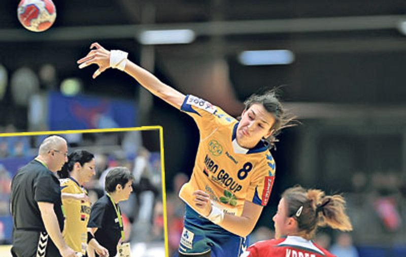 Pentru tine, căpitane! Tricolorele vor titlul european pentru Cristina Vărzaru, grav accidentată