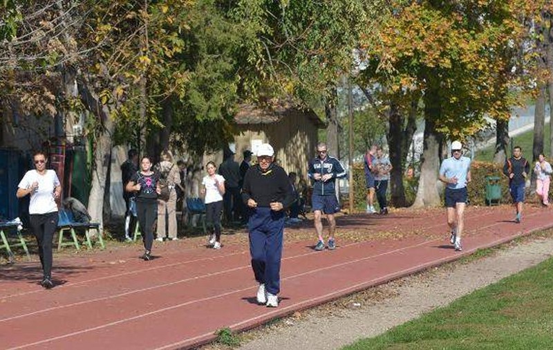 Ministerul Tineretului şi Sportului le dă cu flit iubitorilor de mişcare: SPORTUL DE MASĂ, DOAR VORBE!