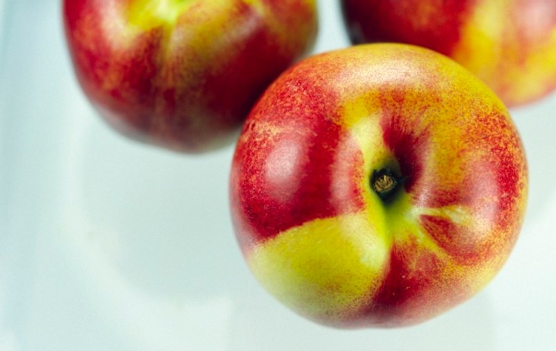 PRĂJITURĂ CU NECTARINE