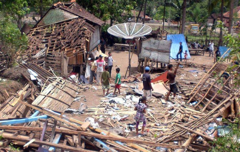 Emoţionant! O adolescentă indoneziană îşi regăseşte familia după şapte ani de la tsunami