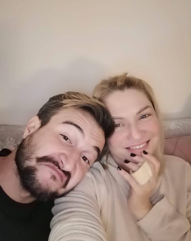 Alex Dobrescu i-a luat inel Cristinei Cioran: „Sper să reluăm relația și să ne căsătorim”. Cum au reacționat părinții vedetei