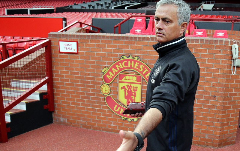 Anglia. Jose Mourinho, prezentat oficial la Manchester United. Portughezul are o nouă poreclă / GALERIE FOTO
