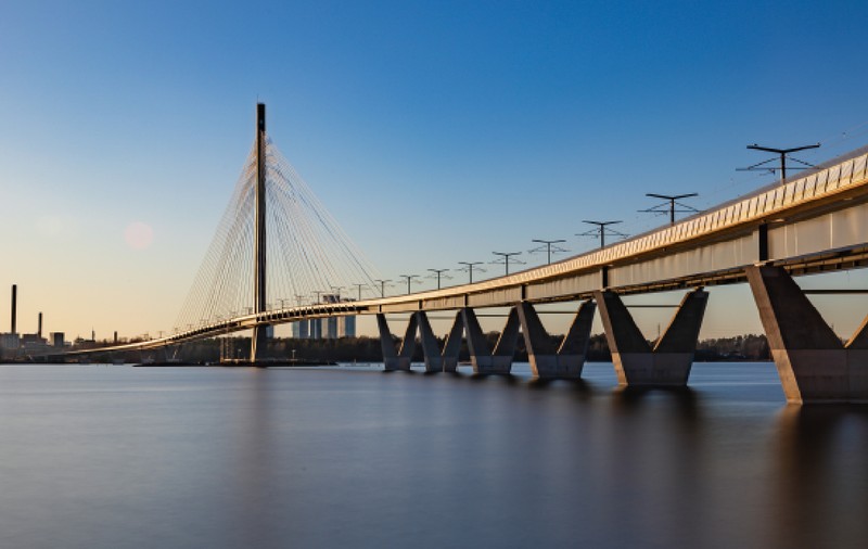 Finlanda a inaugurat cel mai lung pod, dar nici o mașină nu va trece pe el