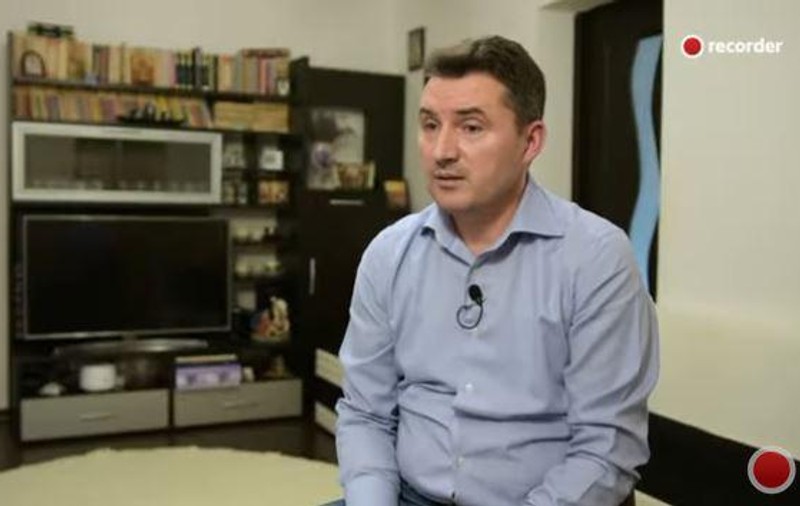 Directorul de la Apele Române concediat după ce a refuzat să lucreze cu o ospătăriță a câștigat procesul și trebuie reangajat