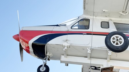 Avionul din 1971 care a „aterizat” în cel mai scump cartier din Brașov