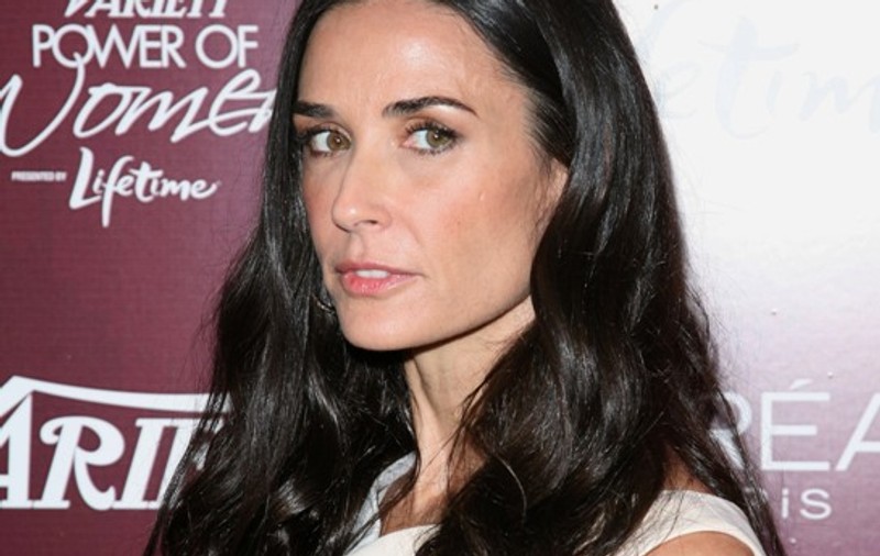Divorţul anului: Ashton Kutcher a luat-o razna din cauza lui Demi Moore