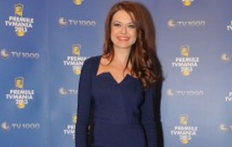 Raluca Lăzăruţ, AMENINŢATĂ DE PĂRINŢI. Iată CE ÎI CER ACEŞTIA