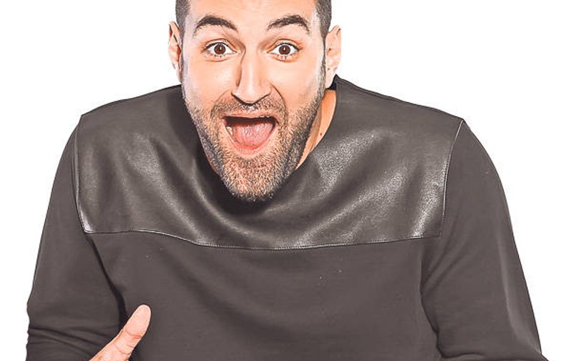 Îi despart 6 ani, dar par GEMENI! Smiley are UN FRATE BIOLOGIC, care îi SEAMĂNĂ PERFECT! FOTO