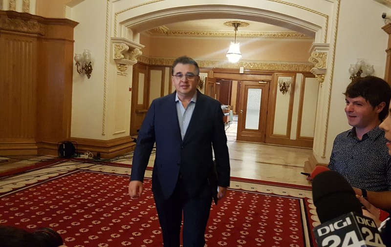 Marian Oprișan crede că este nevoie de o restructurare a Guvernului
