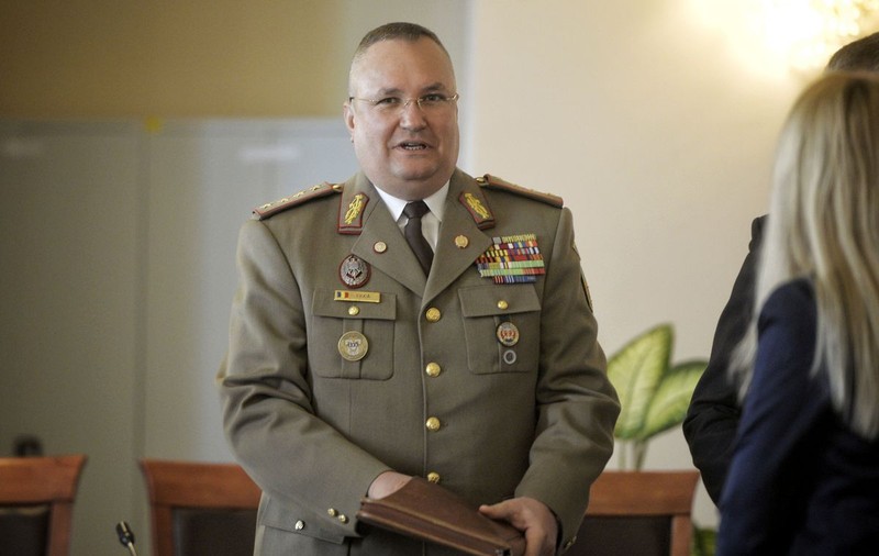 Ministrul Apărării: Armata poate sprijini autorităţile publice centrale şi locale pentru combaterea răspândirii coronavirusului
