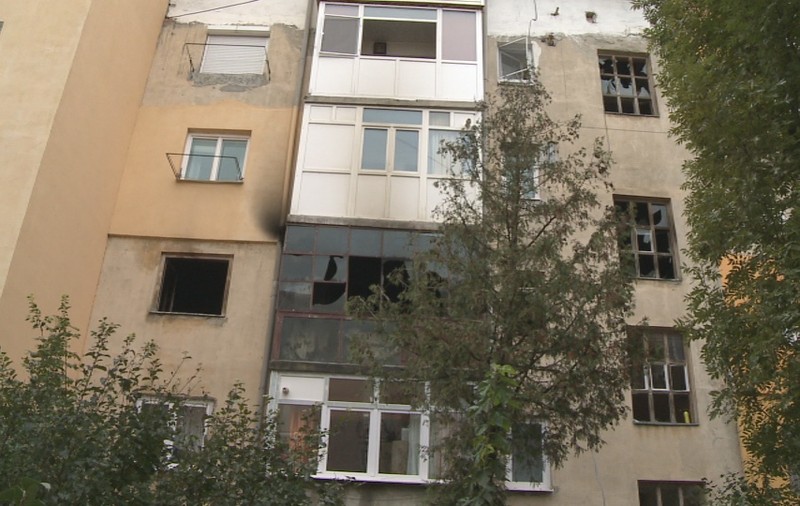 INCENDIU la Sibiu! Un bloc întreg a fost evacuat | FOTO