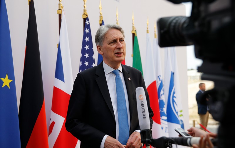Ministrul de Finanțe britanic demisionează ca să nu fie nevoit să accepte un Brexit fără acord