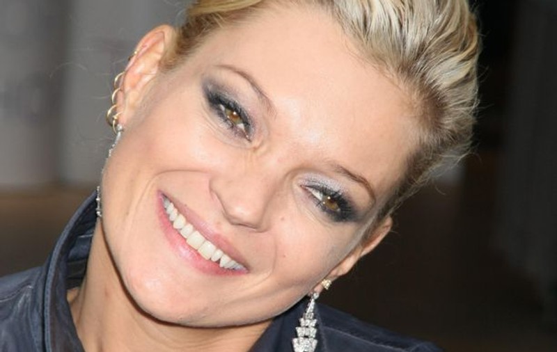 Kate Moss, primul supermodel care va scrie o carte de bucate