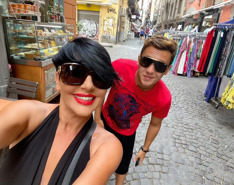 Patrizia Paglieri vrea să vândă locuința în care stă cu fiul ei, după ce acesta a decis să se mute singur. Fosta jurată de la MasterChef va locui în Domnești