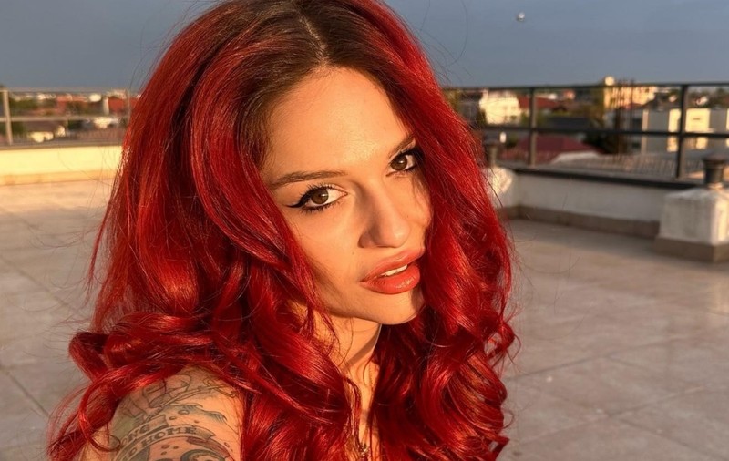 Marilu Dobrescu susține că ar fi fost bătută de fostul iubit, Iustin Petrescu. Influencerița a făcut dezvăluiri cutremurătoare: „Încerca să mă sufoce”