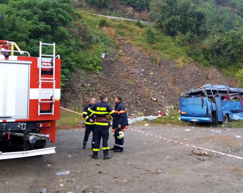 UPDATE| Bilanțul accidentului din Bulgaria a urcat la 16 morți!  Zi de doliu național, luni, în țara vecină