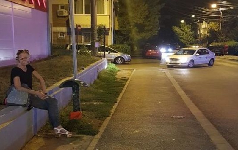 Un bărbat a fost agresat de o femeie în Timișoara: „Era drogată, avea brațele ciuruite de ace. Mi-e frică să nu atace copiii care trec prin zonă”