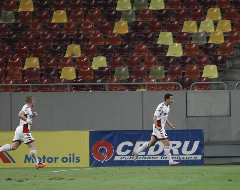 Liga Campionilor, turul II preliminar: Steaua - Trencin 2-3!!!! TrenCHIN!!!! Calificare jenantă a campioanei României! Mai întâi, Jairo l-a făcut franjuri la Papp, apoi Muniru și Tade au echilibrat situația pe tabelă. Pe final, Wesley i-a apropiat pe slovaci la un gol de calificare, iar Bero a avut șansa unui 4-2 halucinant! Rădoi continuă seria execuțiilor! După Tamaș, Țucudean și Luchin, l-a dat afară și pe Iancu / LIVE BLOG&GALERIE FOTO