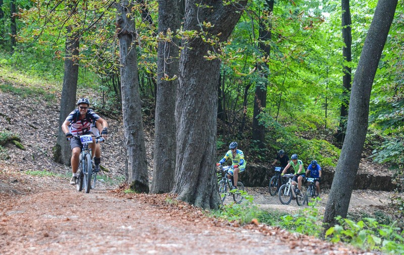 ”Livada cu Cireși” - o escapadă ciclistă cu infuzii de adrenalină / GALERIE FOTO