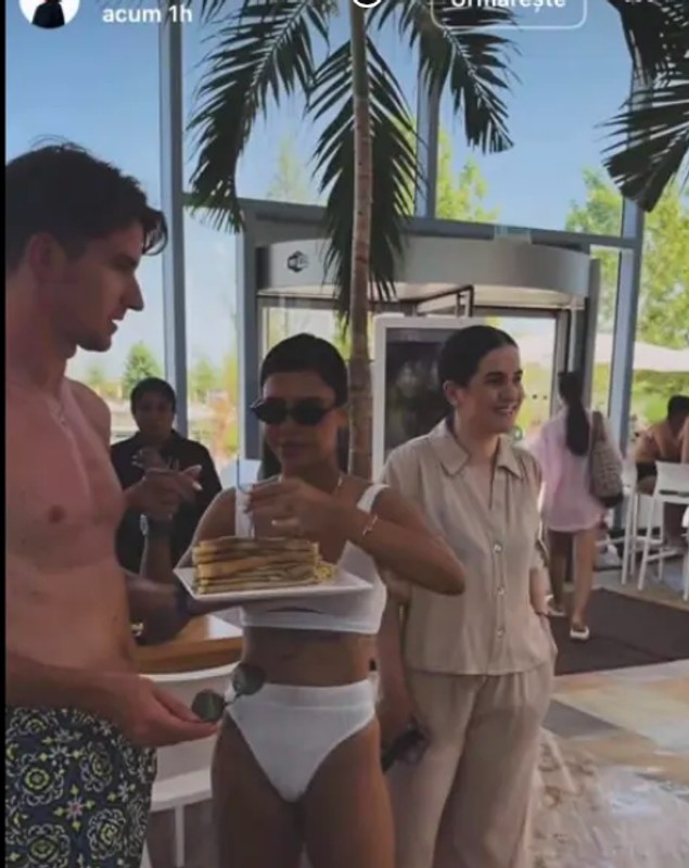 Imagini cu Andreea Popescu în costum de baie, alături de fostul ei soț, Rareș Cojoc. Cei doi și-au sărbătorit băiatul cel mare, la piscină