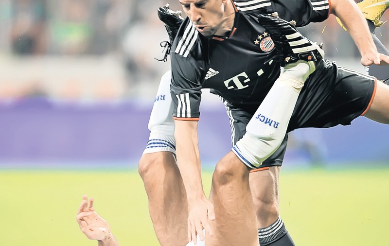 Înaintea întâlnirii din semifinalele Ligii Campionilor, Uli Hoeness, preşedintele bavarezilor, a declanşat un adevărat război psihologic
