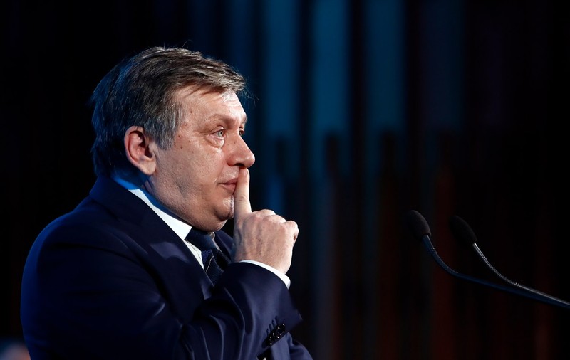 Crin Antonescu îi cere lui Ilie Bolojan să explice SUA anularea alegerilor după afirmațiile vicepreședintelui american JD Vance