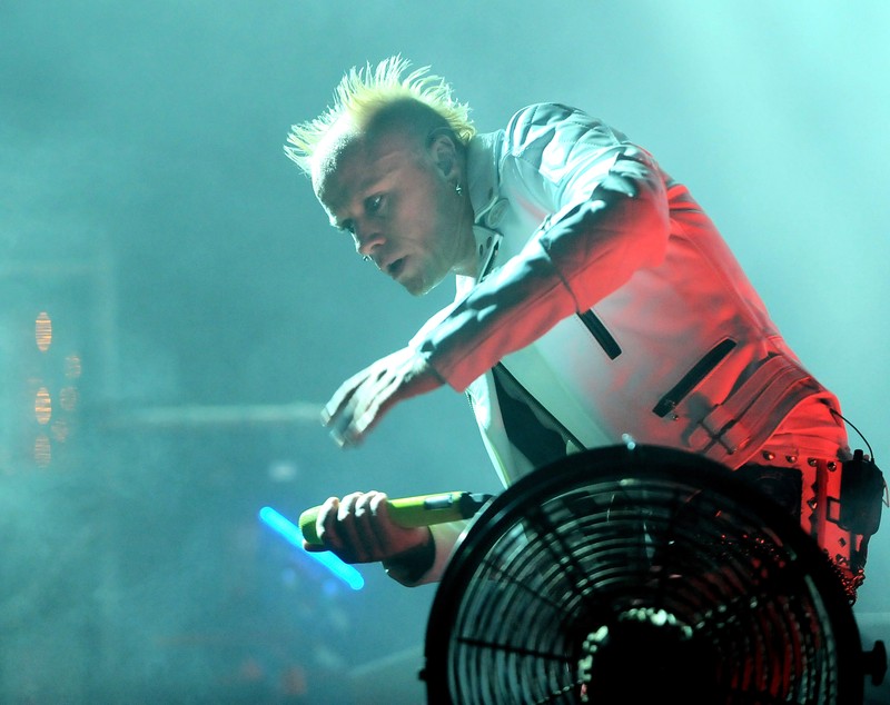 Solistul The Prodigy Keith Flint s-a sinucis! Mesajul transmis de colegii săi de trupă